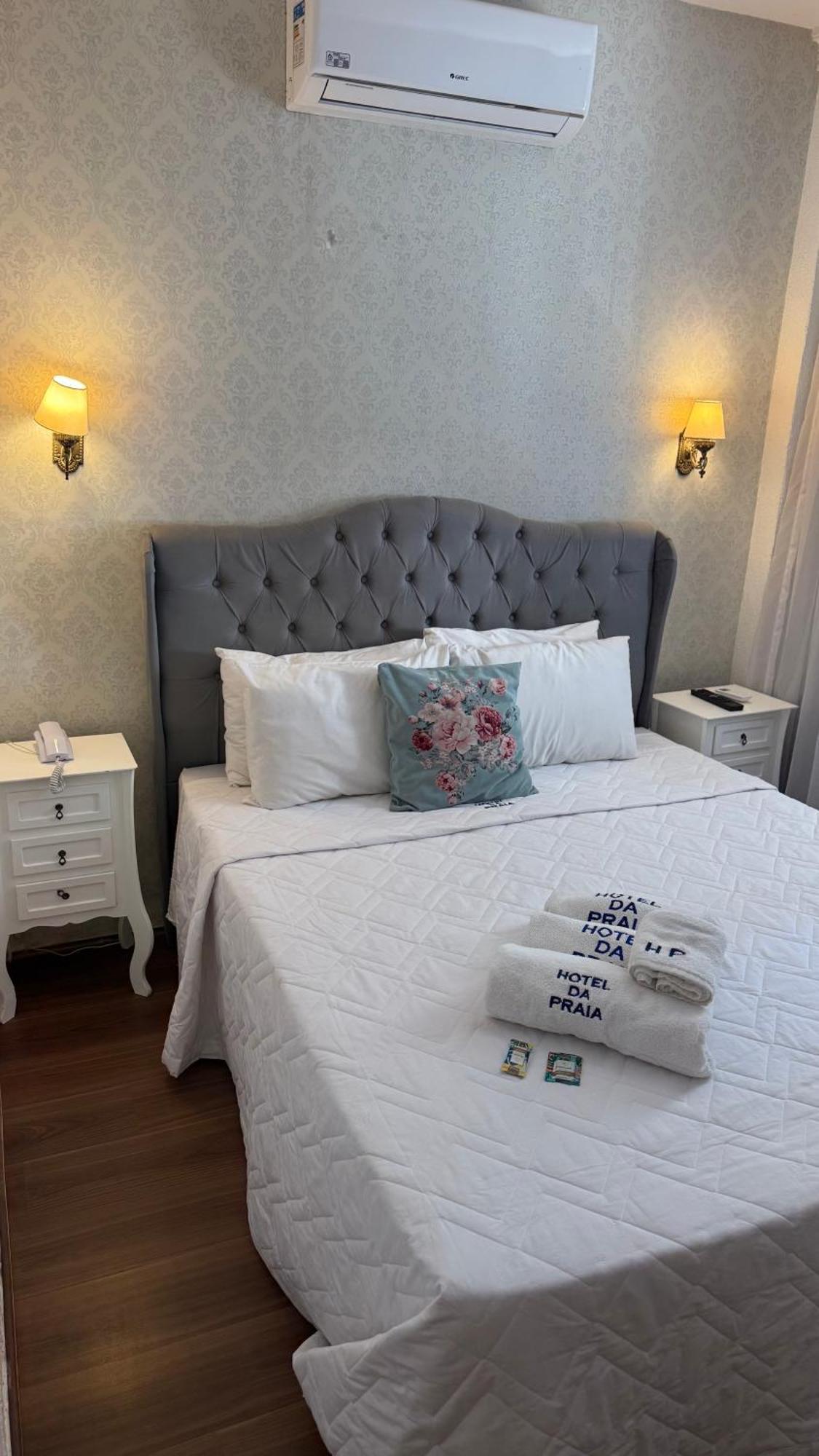 Deluxe Suite with Sea View,1765311898:JPEG